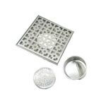 গরম বিক্রয় 20*20 সেমি 2 মিমি ঘন হয়ে গেছে 304 ফিল্টার উপাদান সহ স্টেইনলেস স্টিল স্কোয়ার ফ্লোর ড্রেন